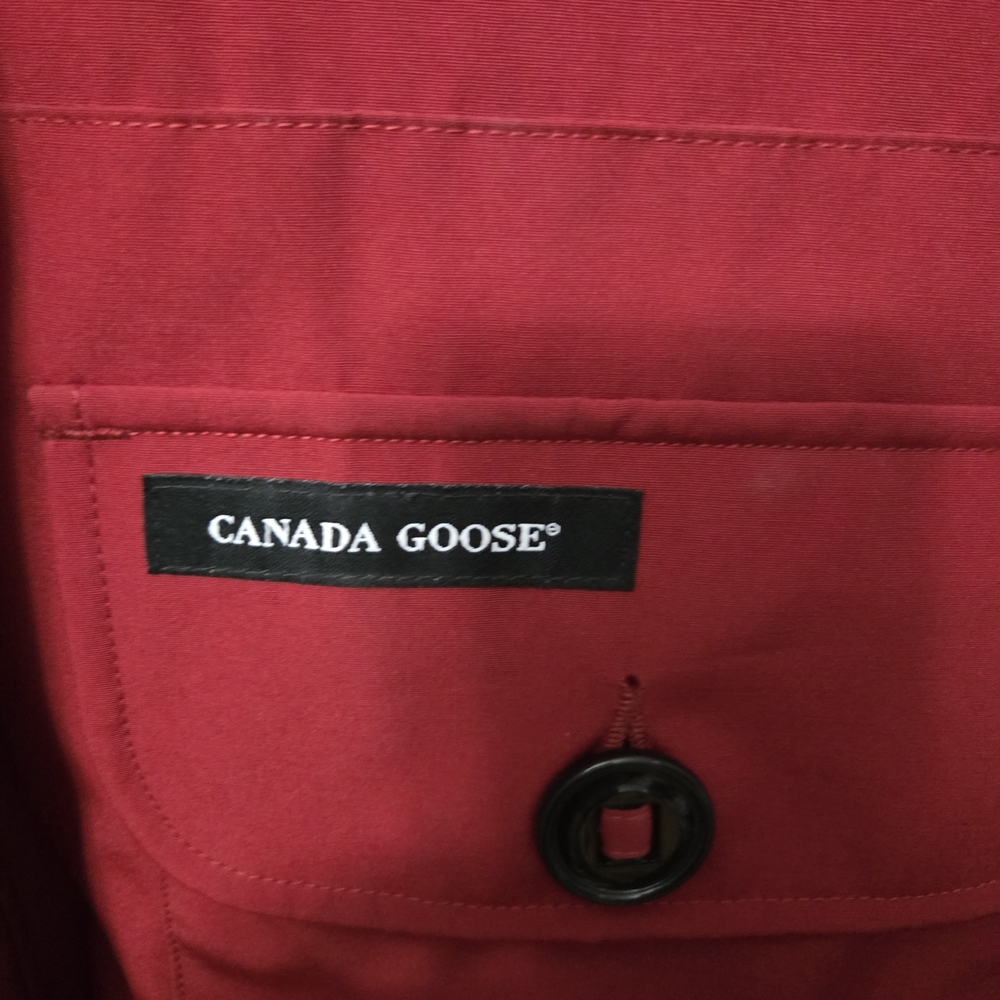 Canada Goose Red Performance Jacket - Picture 5 of 9